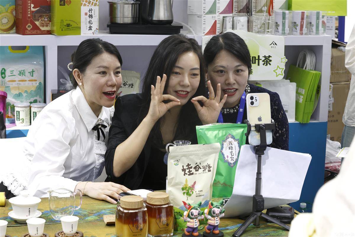 yh银河网址